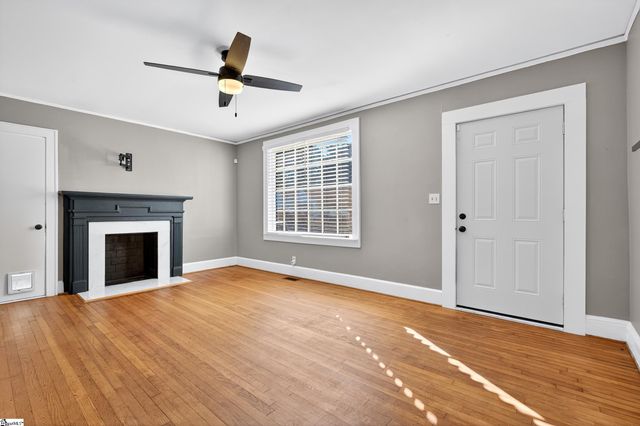 130 Pleasant Ridge Avenue, Greenville, SC 29605