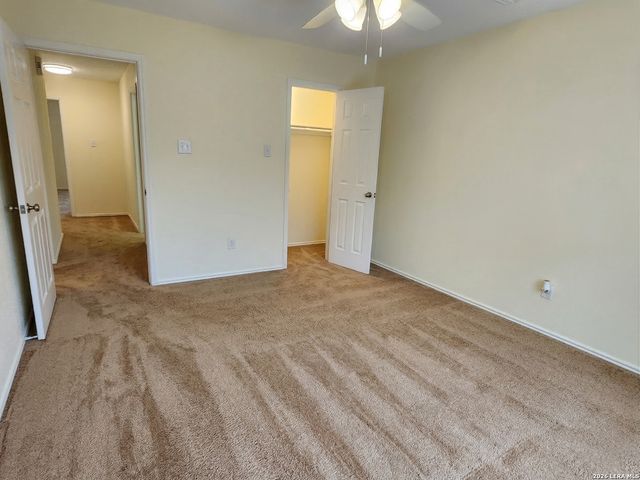 1019 Hedgestone, San Antonio, TX 78258