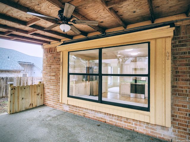 1019 Hedgestone, San Antonio, TX 78258