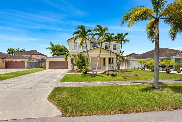 12745 SW 204th Ln, Miami, FL 33177