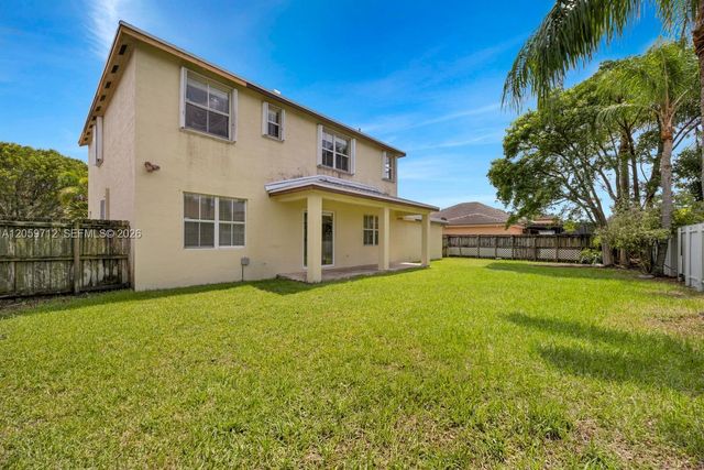 12745 SW 204th Ln, Miami, FL 33177