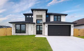 1819 Spoonbill Dr, Portland, TX 78374