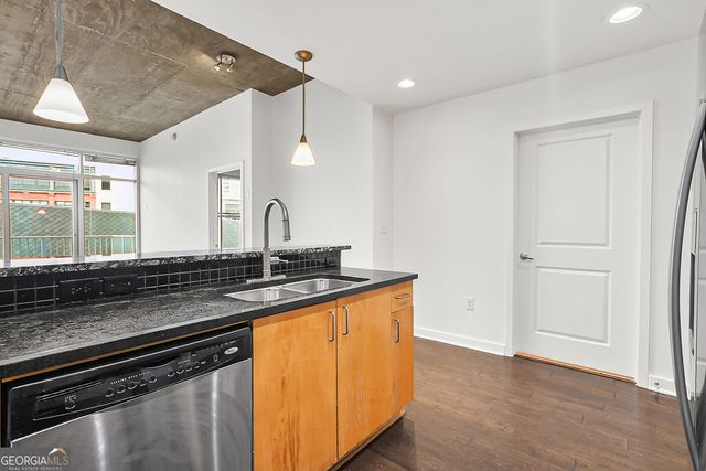 250 Pharr Road NE 409, Atlanta, GA 30305