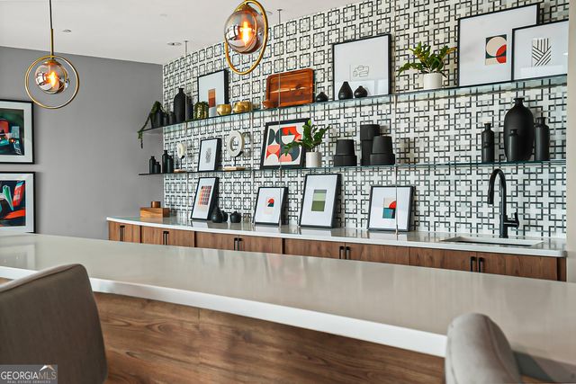 250 Pharr Road NE 409, Atlanta, GA 30305