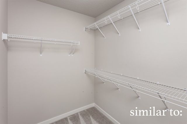 1112 Featherstone Avenue NE, Bondurant, IA 50035