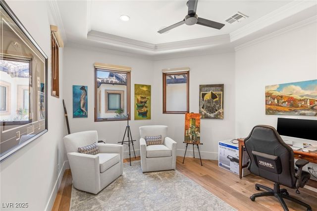 38 Pebble Dunes Court, Las Vegas, NV 89141