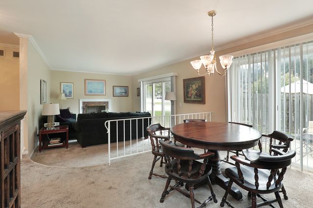 7 The Court Of Greenway, Northbrook, IL 60062