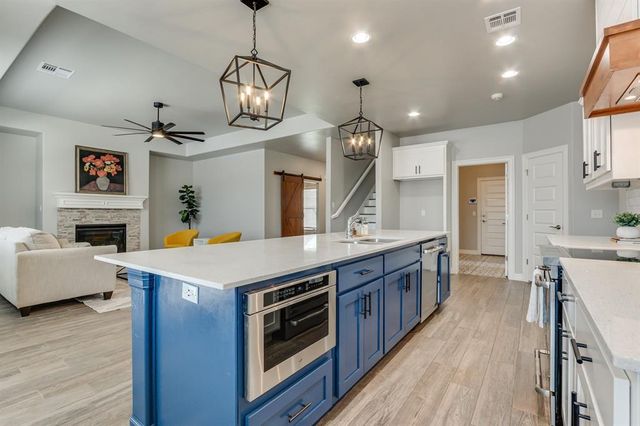 10720 Little Sallisaw Creek Drive, Yukon, OK 73099