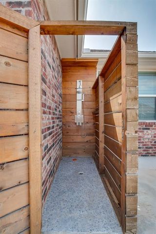 10720 Little Sallisaw Creek Drive, Yukon, OK 73099