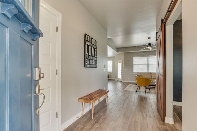 10720 Little Sallisaw Creek Drive, Yukon, OK 73099