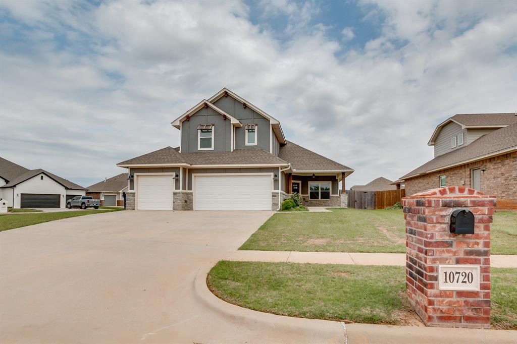 10720 Little Sallisaw Creek Drive, Yukon, OK 73099