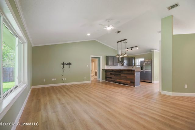 14177 Saddie Street, D'iberville, MS 39540
