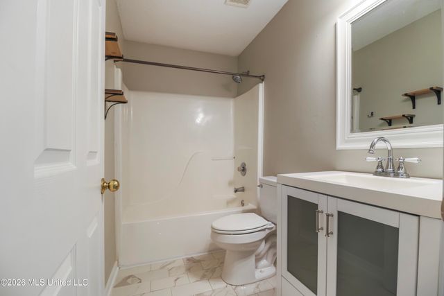 14177 Saddie Street, D'iberville, MS 39540