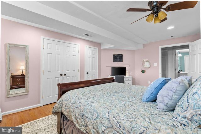30 SAVANNAH DR, Strasburg, VA 22657