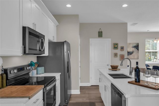 1211 E MURIEL STREET, Orlando, FL 32806
