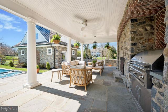 101 HAMPTON LN, Blue Bell, PA 19422
