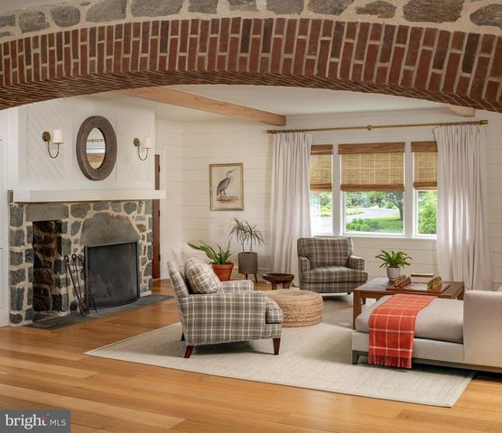 101 HAMPTON LN, Blue Bell, PA 19422