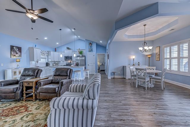 209 Highmeadow Ln., Aynor, SC 29511