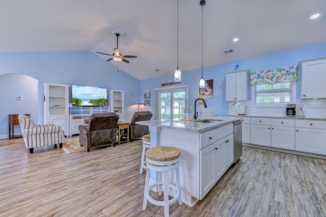 209 Highmeadow Ln., Aynor, SC 29511