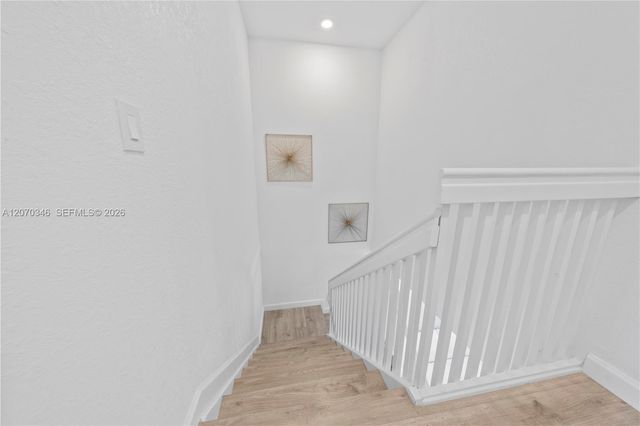 20576 NE 5th Place, Miami, FL 33179