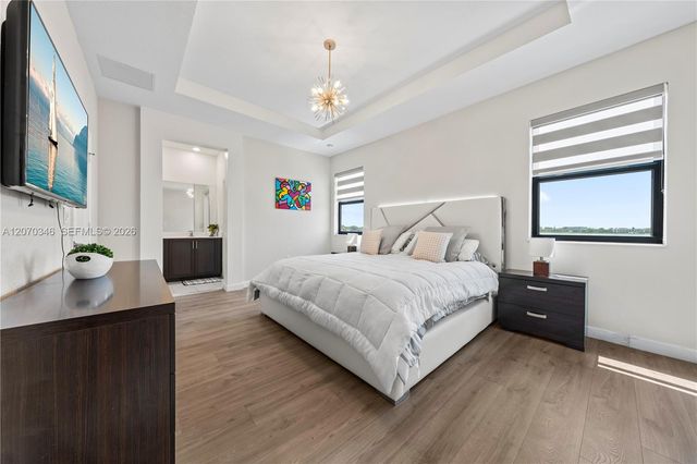 20576 NE 5th Place, Miami, FL 33179
