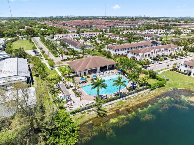 20576 NE 5th Place, Miami, FL 33179