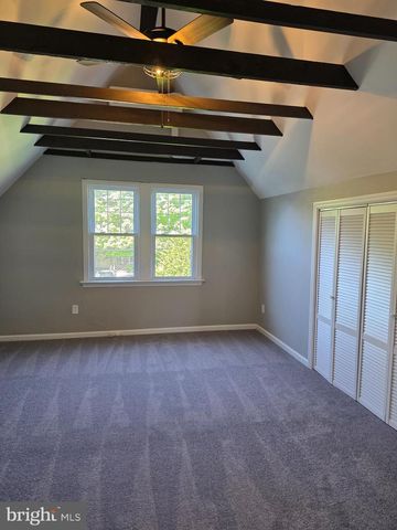 605 S EAGLE RD, Havertown, PA 19083