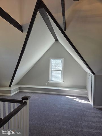 605 S EAGLE RD, Havertown, PA 19083