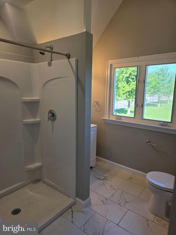 605 S EAGLE RD, Havertown, PA 19083