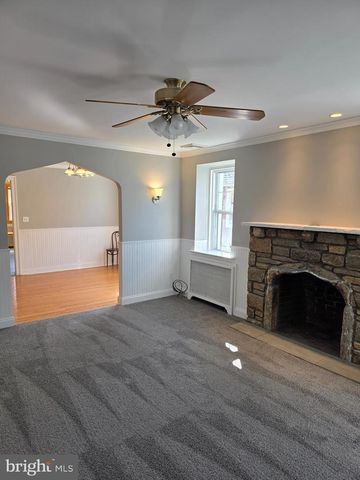 605 S EAGLE RD, Havertown, PA 19083