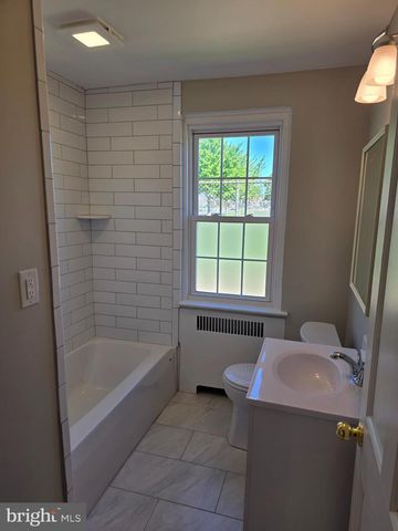 605 S EAGLE RD, Havertown, PA 19083
