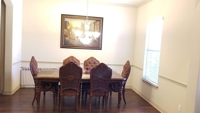 1551 Barksdale Drive, Lewisville, TX 75077