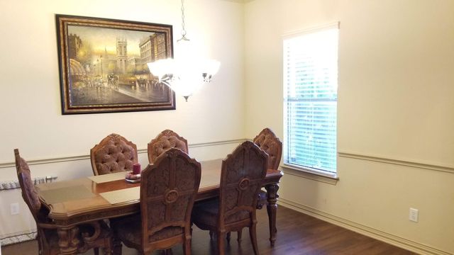 1551 Barksdale Drive, Lewisville, TX 75077