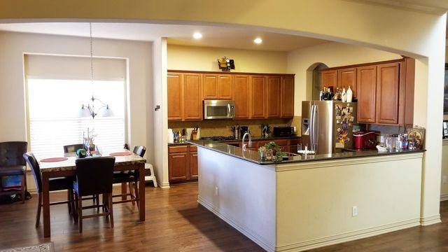 1551 Barksdale Drive, Lewisville, TX 75077