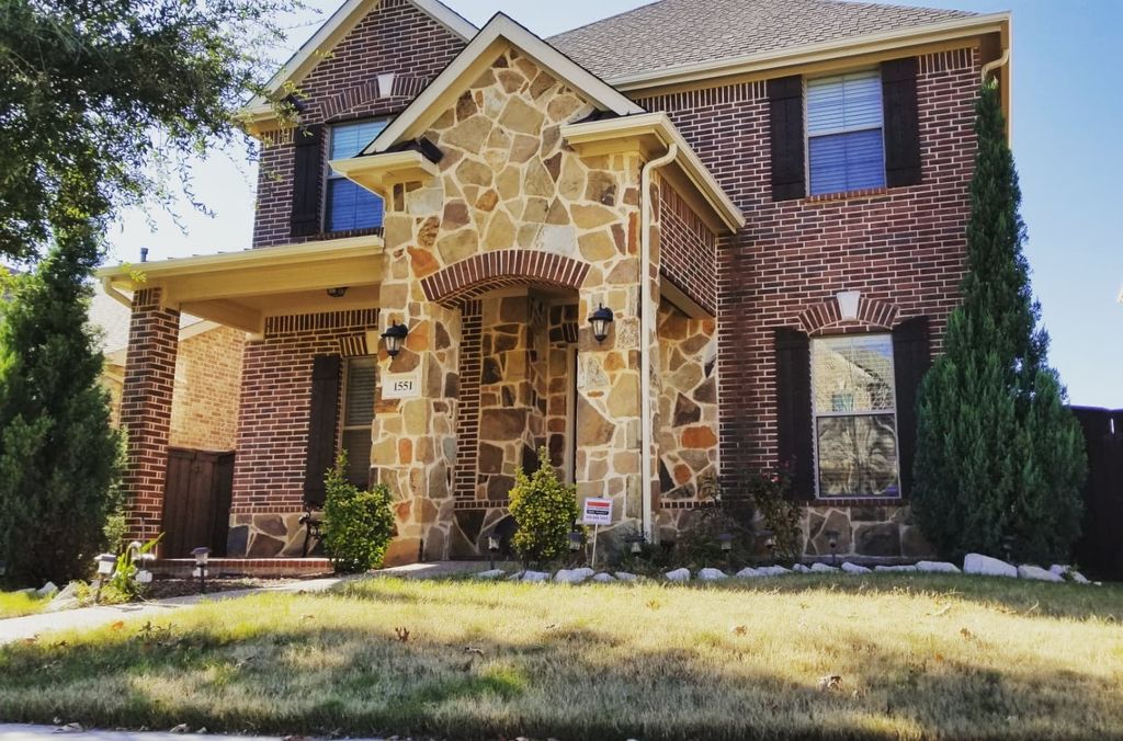 1551 Barksdale Drive, Lewisville, TX 75077