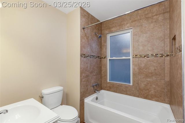 1785 Channing Street, Ferndale, MI 48220