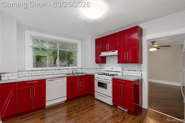 1785 Channing Street, Ferndale, MI 48220