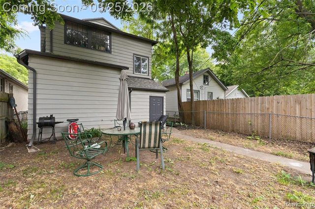 1785 Channing Street, Ferndale, MI 48220