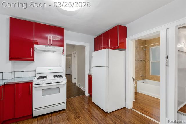 1785 Channing Street, Ferndale, MI 48220