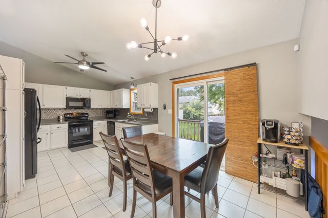 4225 SE 23rd Street, Des Moines, IA 50320
