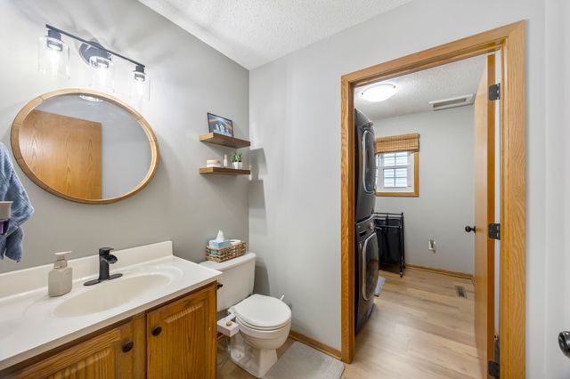 4225 SE 23rd Street, Des Moines, IA 50320