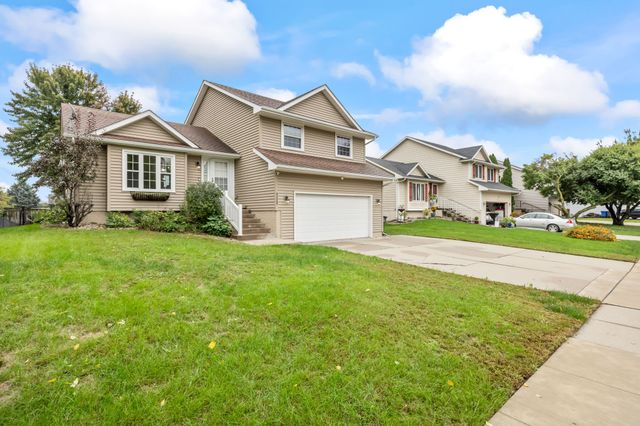 4225 SE 23rd Street, Des Moines, IA 50320