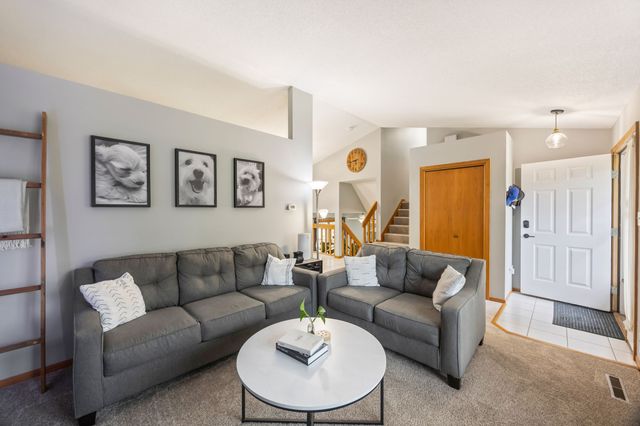 4225 SE 23rd Street, Des Moines, IA 50320