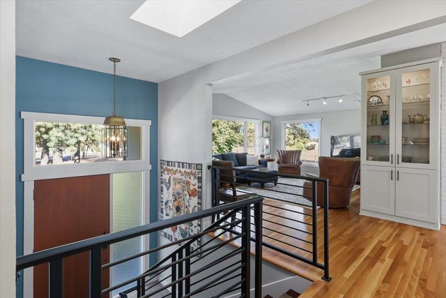 817 W White Rd, Spokane, WA 99224