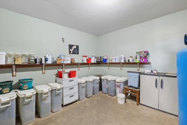 817 W White Rd, Spokane, WA 99224