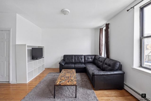 497 Hart Street, New York City, NY 11221