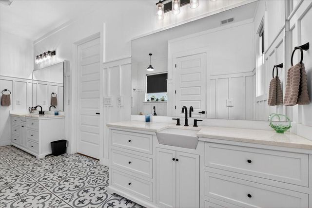 140 Argosy Drive, Summerville, SC 29483
