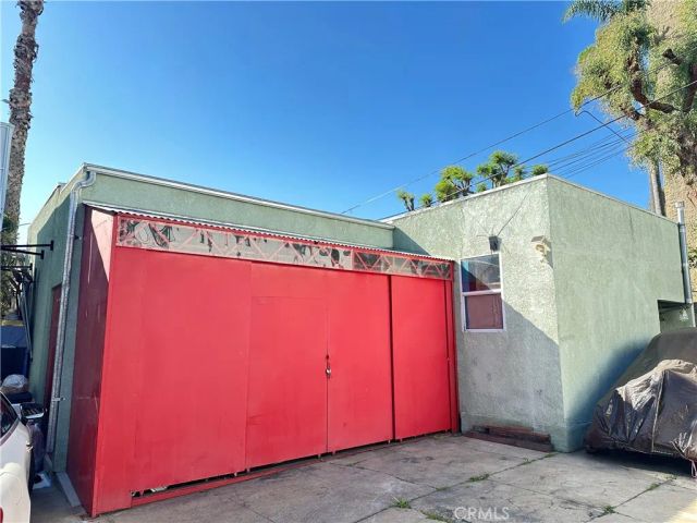 1415 N Mariposa, Los Angeles, CA 90027