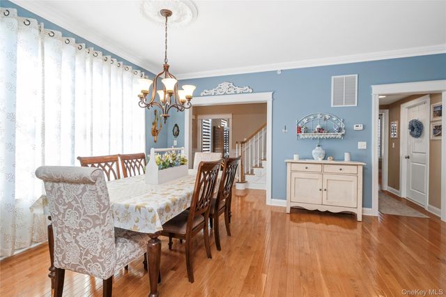 15 Cowdrey Street, Warwick, NY 10990