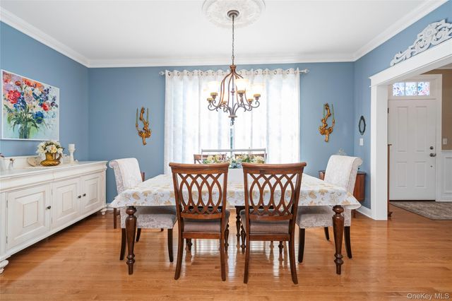 15 Cowdrey Street, Warwick, NY 10990